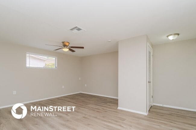 Photo - 5127 Reseda Dr