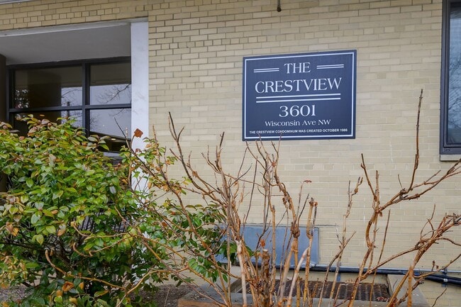 Photo - Great 1BR in Cathedral Heights! Fully furnished!