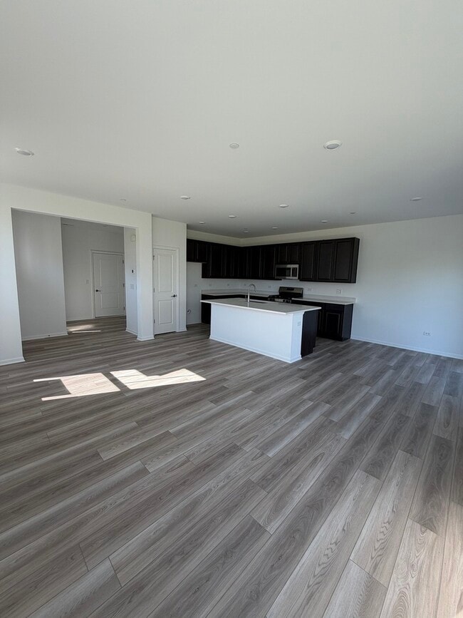 Photo - 12058 Jordi Rd