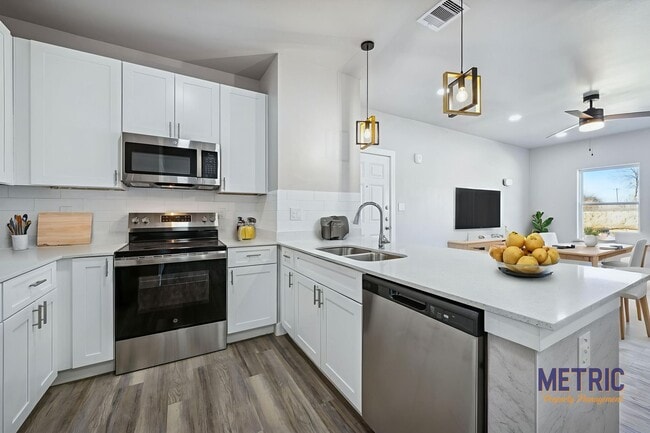 Photo - Windy Hill Apartments
