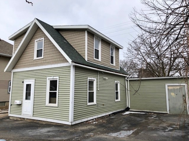 Photo - 2645 Milwaukee St