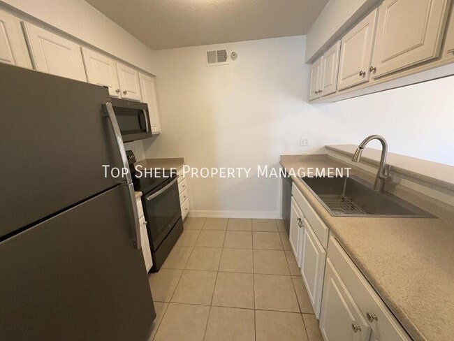 Photo - 101 NW 8th St