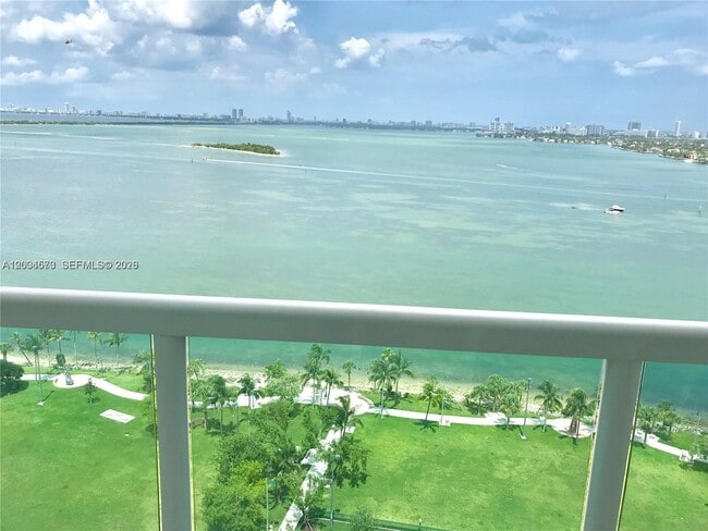 Photo - 1800 N Bayshore Dr Unit 2107