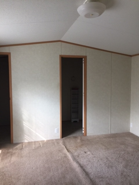 Photo - 2843 Winchester Ave