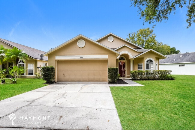 Building Photo - 578 Lancer Oak Dr