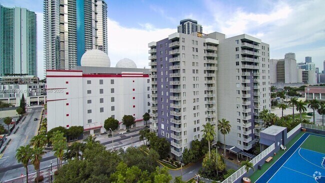 Building Photo - 850 N Miami Ave Unit W-908 Rental