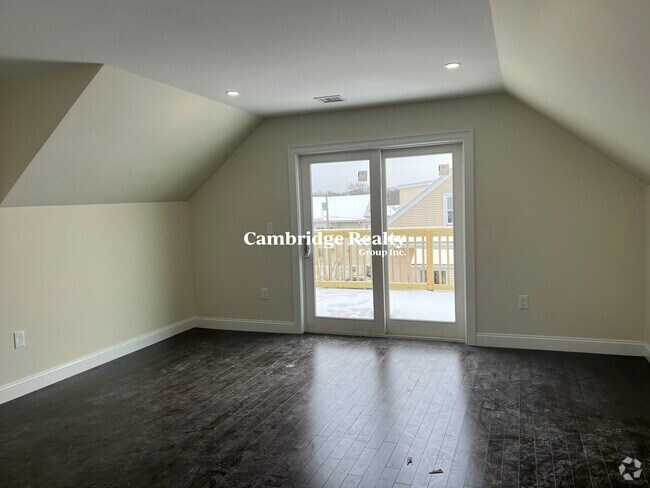 Building Photo - 43 Wright Ave Unit 2 Rental