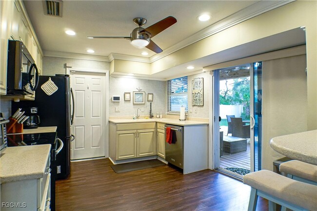 Photo - 7189 Vassar Dr