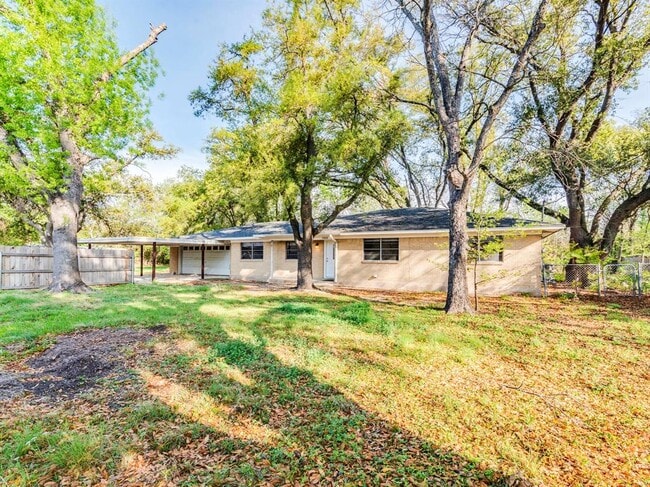 Photo - 10606 Macmora Rd