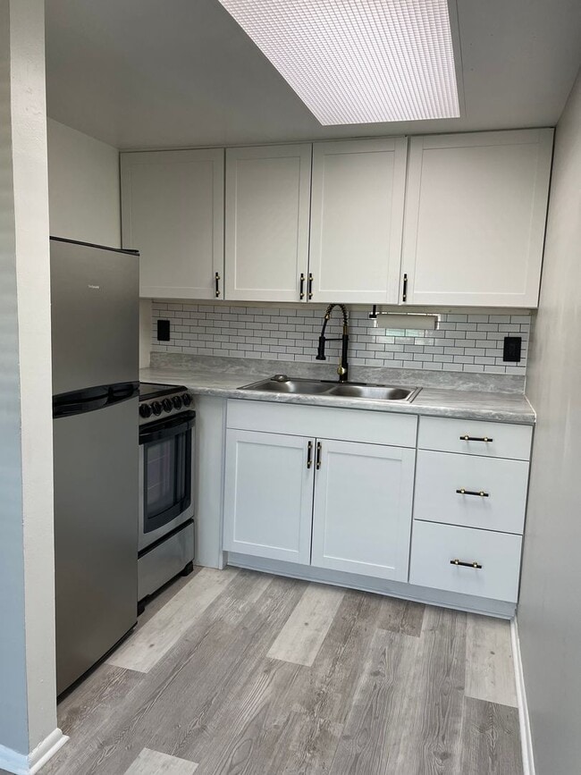 Sunquest Apartments