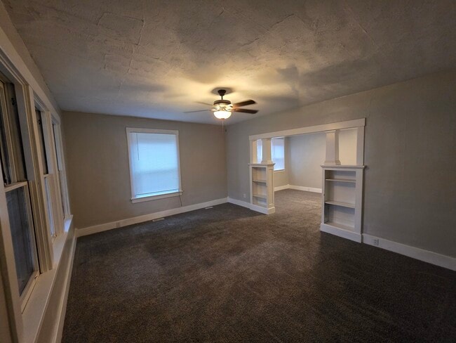 Photo - 434 6th Ave S