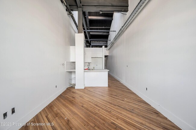 Photo - 430-438 Penn Ave Unit 201