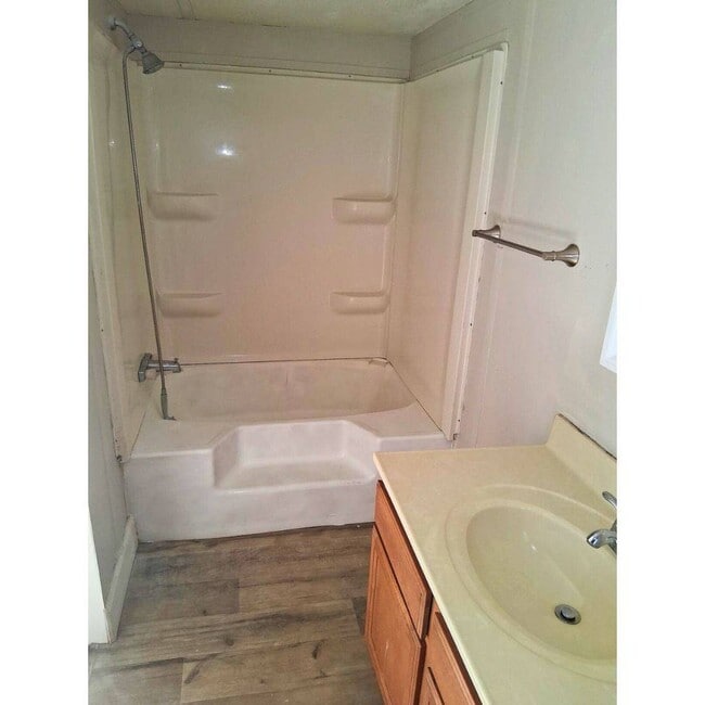 Photo - 2367 Parrott Dr