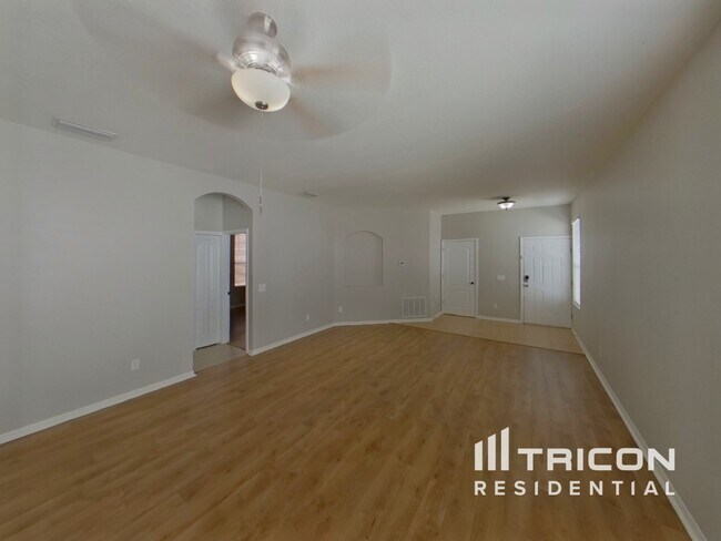 Photo - 10337 Avelar Ridge Dr