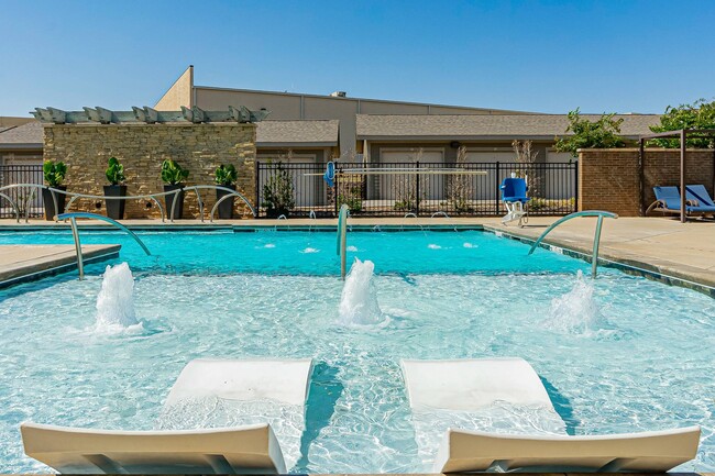 Piscina - Album Quail Springs 55+ Active Adult Apart... Apartamentos