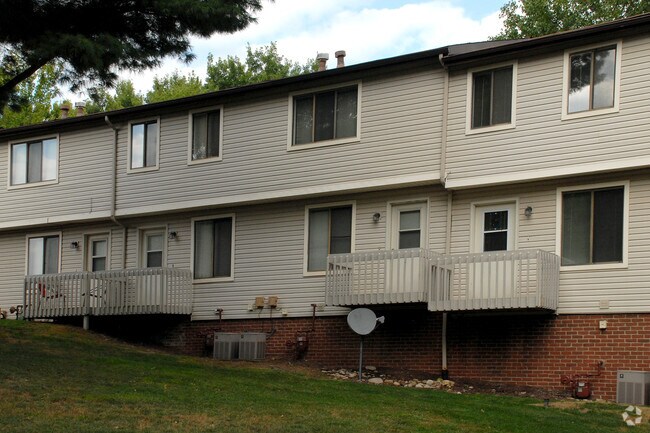 Photo - Shangri-La Townhomes
