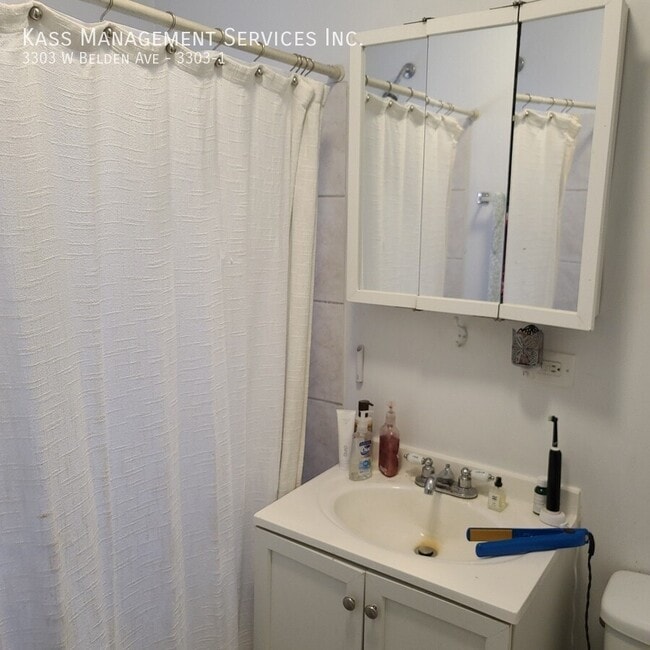Photo - 3303 W Belden Ave Unit 3303-1