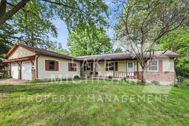 Building Photo - 2555 Ridgemoor Dr SE