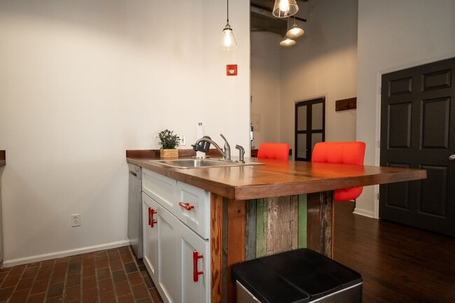 Photo - Cotton Exchange #202 - Available Now