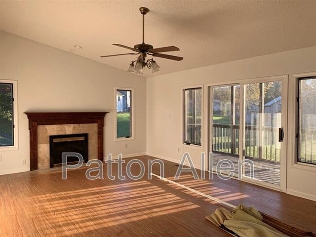 125 Kyfields