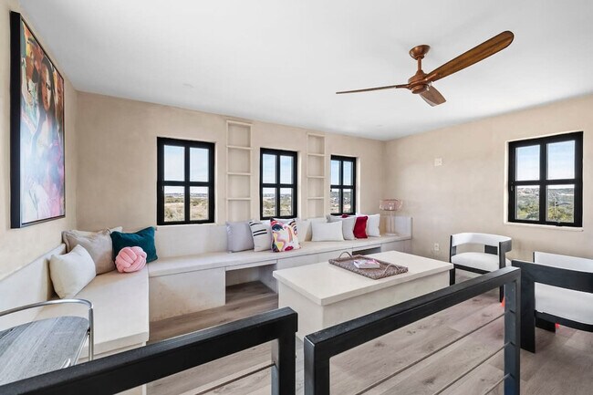 Photo - 2701 Bumble Bee Dr Unit ID1262282P