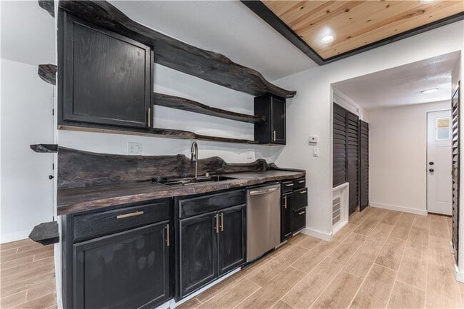 Photo - 15316-15312 W Will Rogers Dr