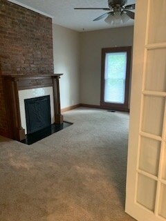 Photo - 217 Crescent Ct Unidad B