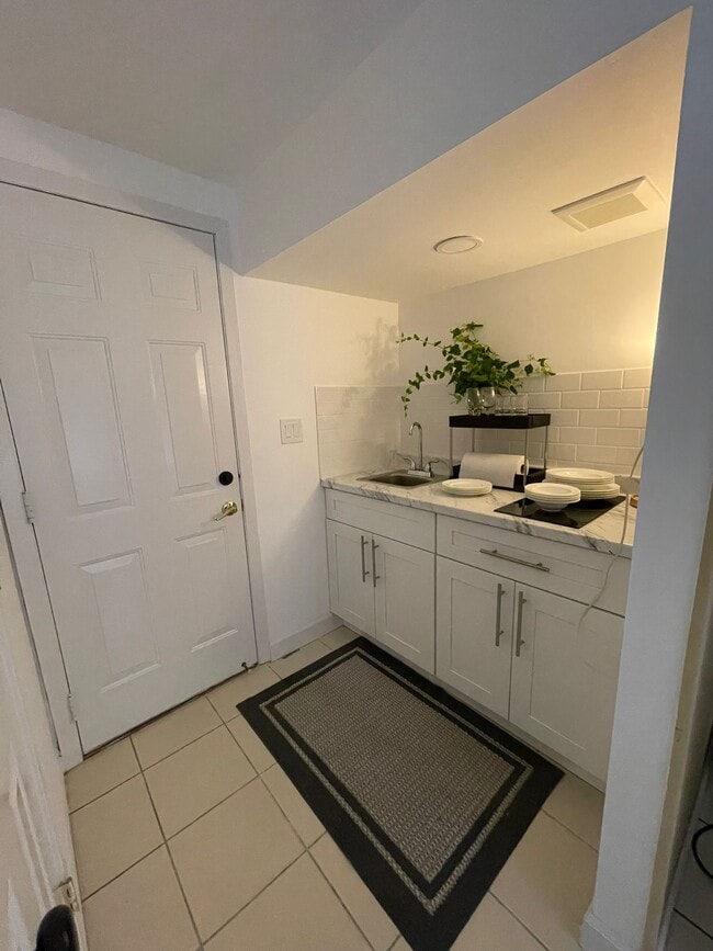 Photo - 760 Clifford Ct