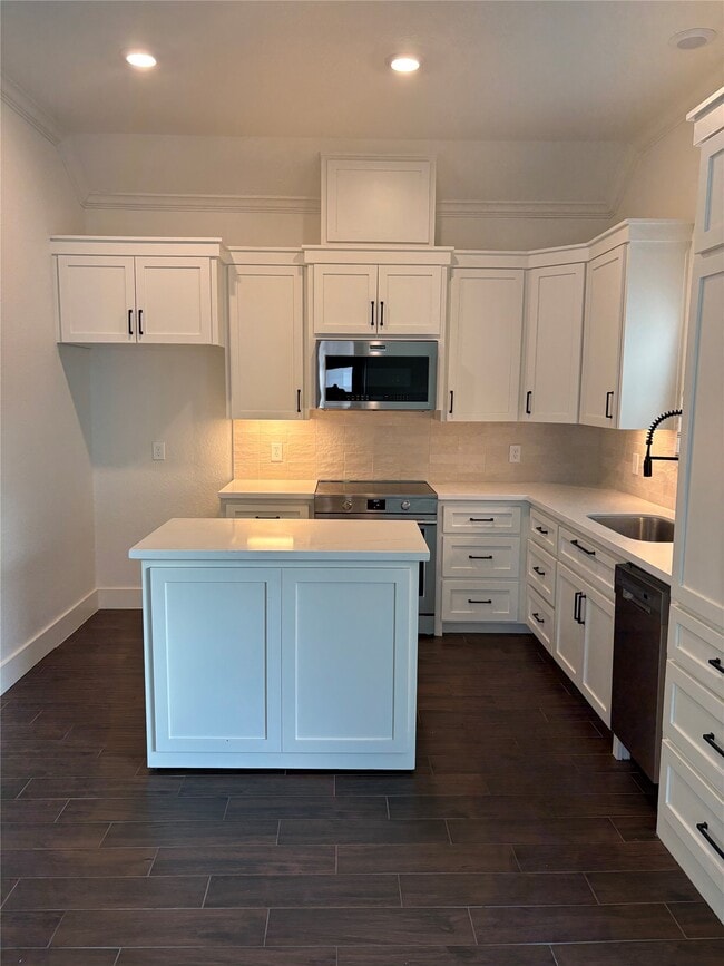 Photo - 405 E Mulberry St