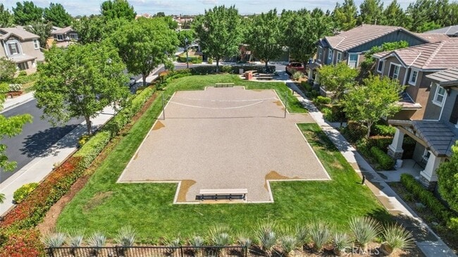 2658 Greenwood Ct