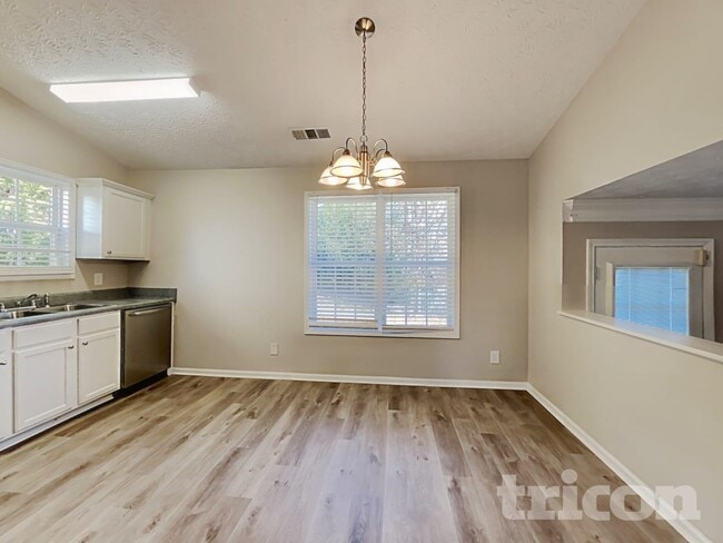 Photo - 2384 Tolliver Hills Ln