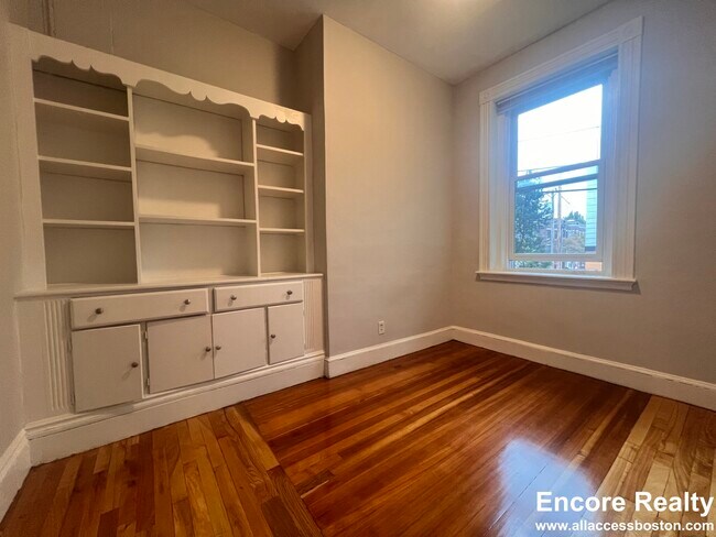43 Stearns Rd Unit 33-1