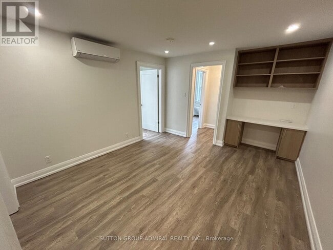 Photo - 448 Spadina Rd Unité 203