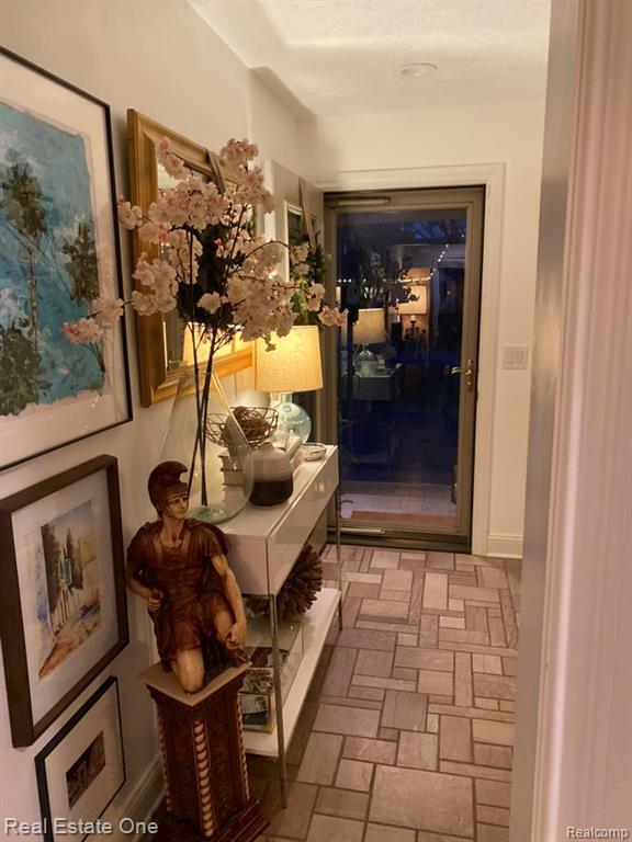 Photo - 509 Walbridge Dr