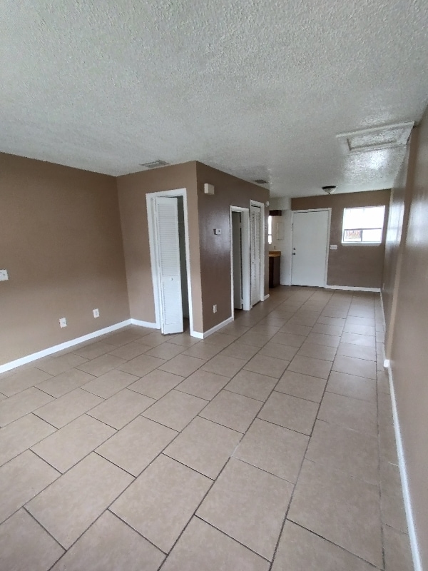 Building Photo - 5820 Butler Dr Rental