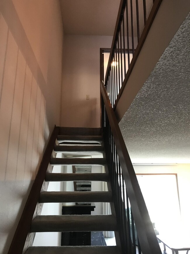 Photo - 145 NW 33rd St