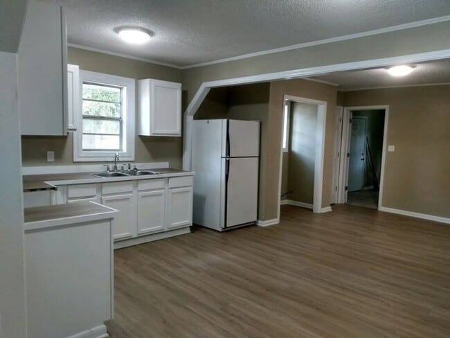 Photo - 4 Bedroom 2 Bath House for Rent