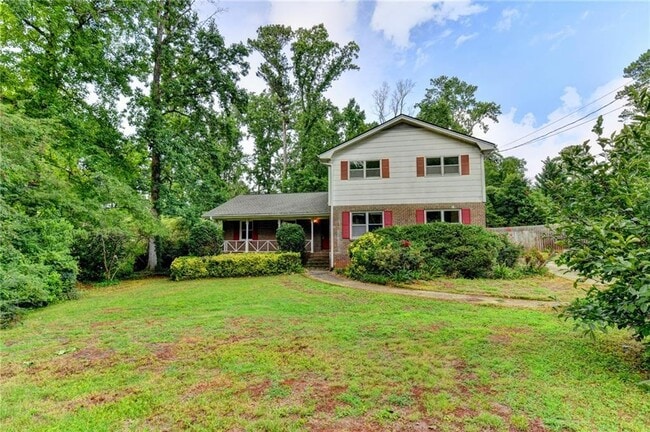 Photo - 268 Allen Ct SW