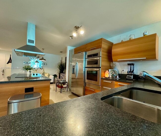 Photo - 2950 NE 188th St Unit 149