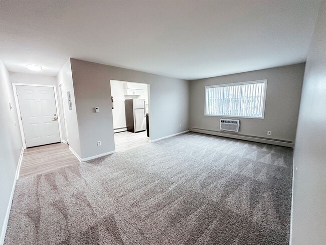 Photo - Element on Main