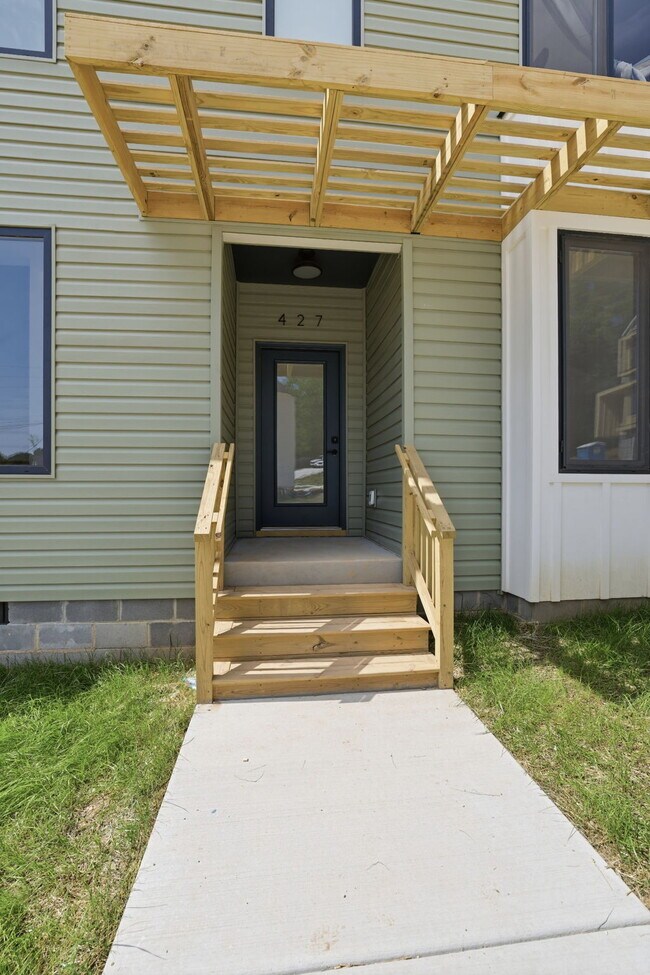 Photo - Brand new construction!