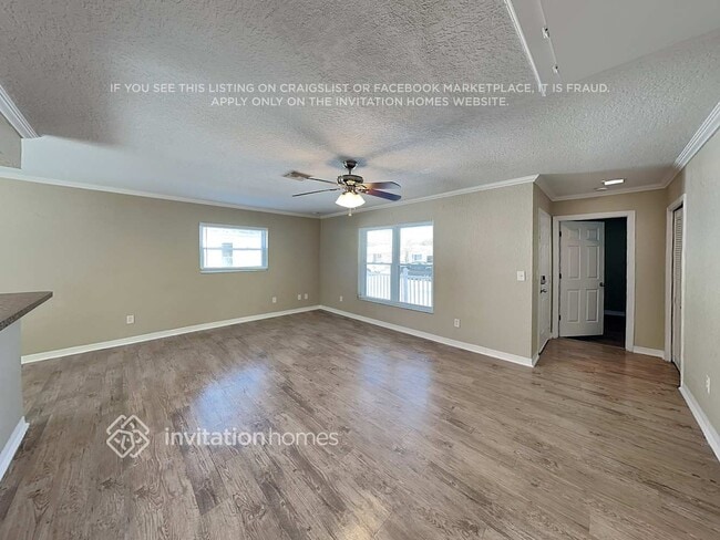 Photo - 1410 Stonehaven Way