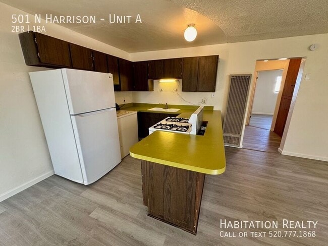Building Photo - 501 N Harrison-Unit A Unit A