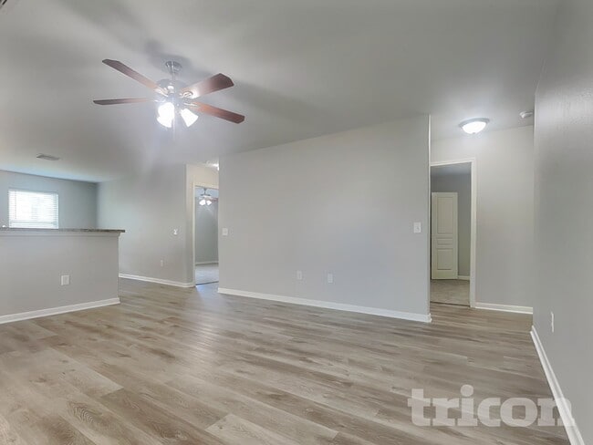 Photo - 9910 Waldens Pond Court