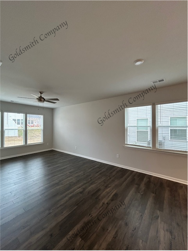 Photo - 10 Eugenia Duke Ct