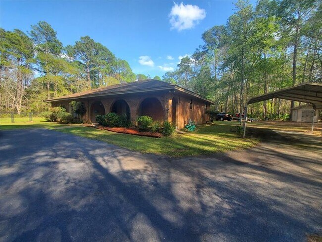 Photo - 117 Maple Dr Casa