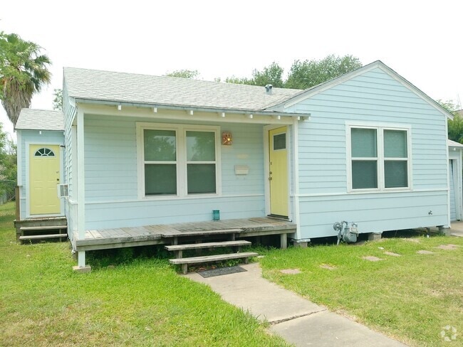 Building Photo - 4229 Jr Terrace Rental