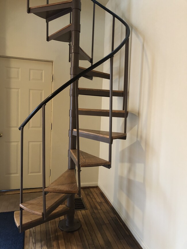 Photo - 5511 Claybourne St