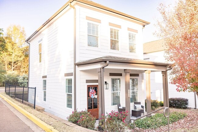 Building Photo - 3BR/3.5BA For Rent Rental