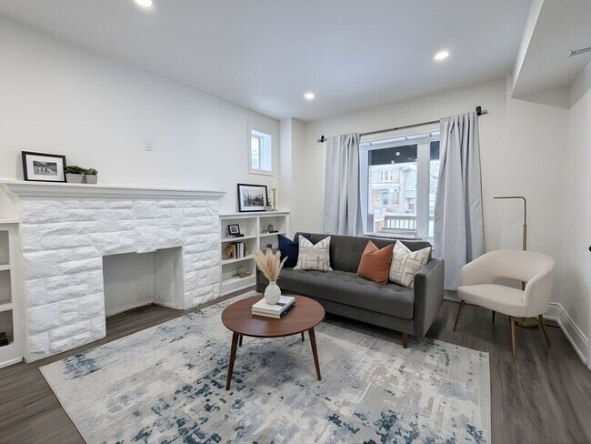 Photo - 27 Melrose Ave S Unité 1